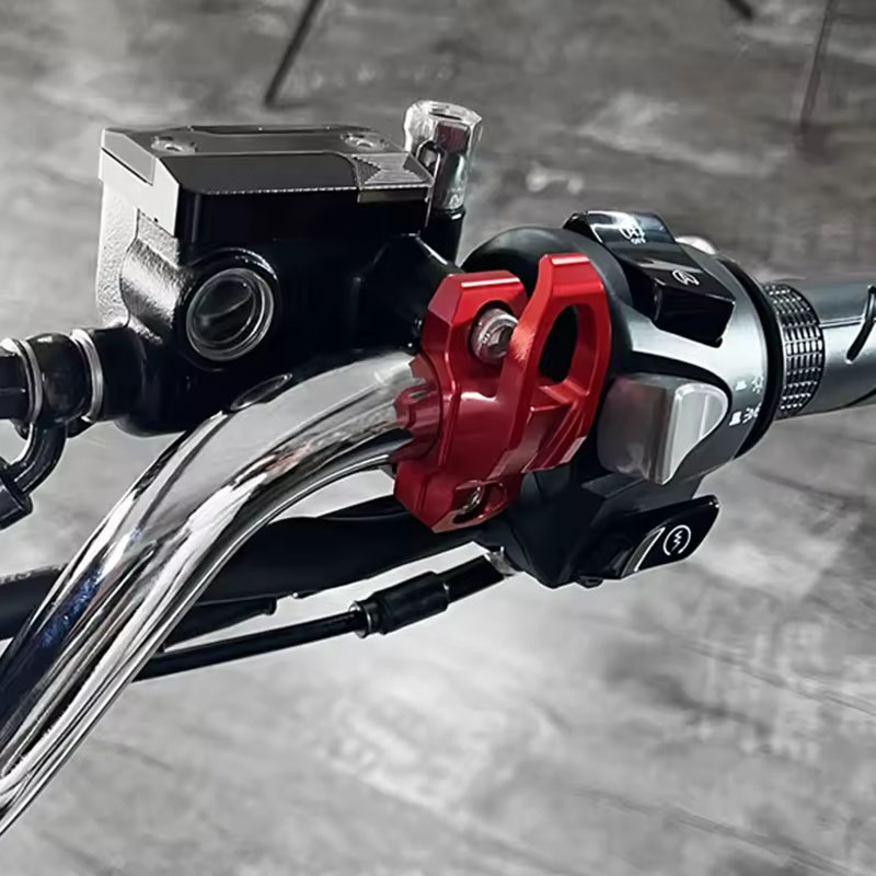 Uchwyt na kask, mocowanie pomp – Motorcycle Cylinder recenzja i cena